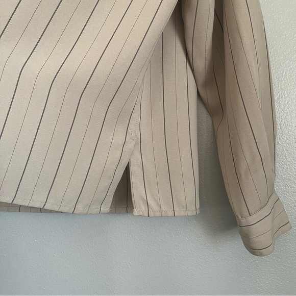 Vintage Beige Striped Button-Up Shirt - Picture 2 of 6